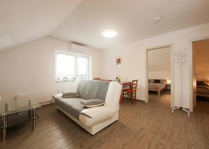 Rikli Near Bled Rodine